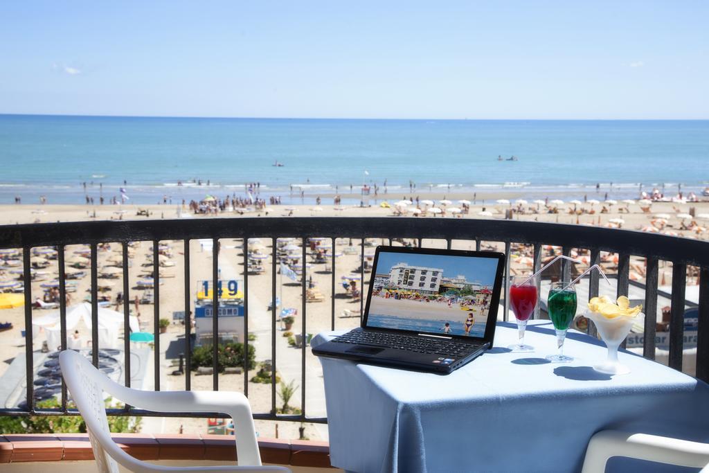 Hotel Usa ريميني الغرفة الصورة